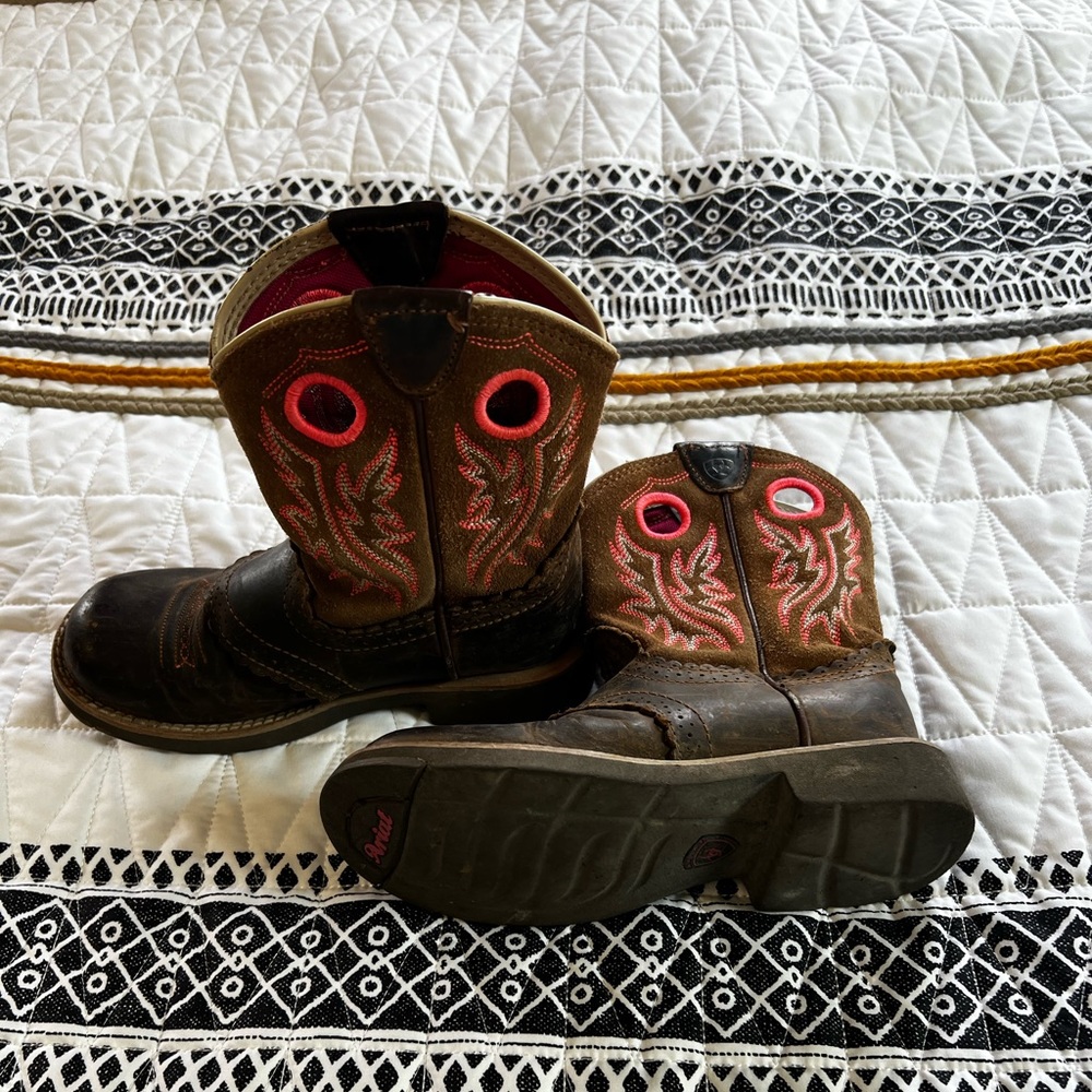 Girls Ariat Boots